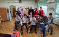 Кметът на Червен бряг подари мартенички на деца и младежи, ползващи социалните услуги в общината