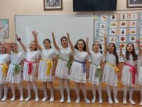 ВГ „Ботевци пеят“ при ИНУ „Христо Ботев“ с първо място на Национален конкурс