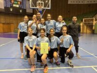 Първо място на зоналното първенство завоюва отборът на момичетата от ОУ „ Валери Петров“