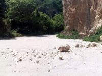 Опасност от обрушвания на скали в парк Кайлъка!