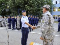 Повишиха във военно звание военнослужещи от 12-та авиационна база – снимки