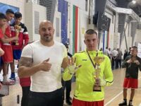 Роселин Бачевски от Боксов клуб „Мизия 80“ със златен медал от Балканско първенство за юноши