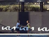 Йоана Константинова отпадна на четвъртфиналите на двойки на Australian Open