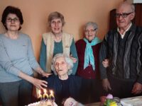 100-годишен юбилей празнува баба Денка от село Ореховица, община Долна Митрополия – снимки