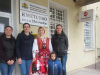 Баба Марта донесе надежда и обновление в село Малчика – снимки