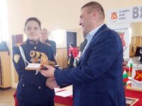 Кметът д-р Христов връчи най-високото отличие на годишните награди на Сдружение „Артилерия – ген. Владимир Вазов“