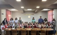 Лазарки от 4 детски градини и ясла изпълниха с радост и топлина община Кнежа – снимки