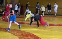Плевен е домакин на тренировъчен лагер по борба с румънски спортисти