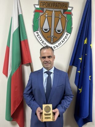 Прокурор Николай Пачевски с награда от Съюза на юристите