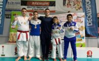 Четири златни медала за Карате клуб „Спартак 14“ на турнир в Казанлък – снимки