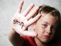 4 юни е Международен ден за защита на децата – жертви на насилие