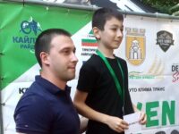Областният управител Николай Абрашев награди призьорите на Плевен Kids DH